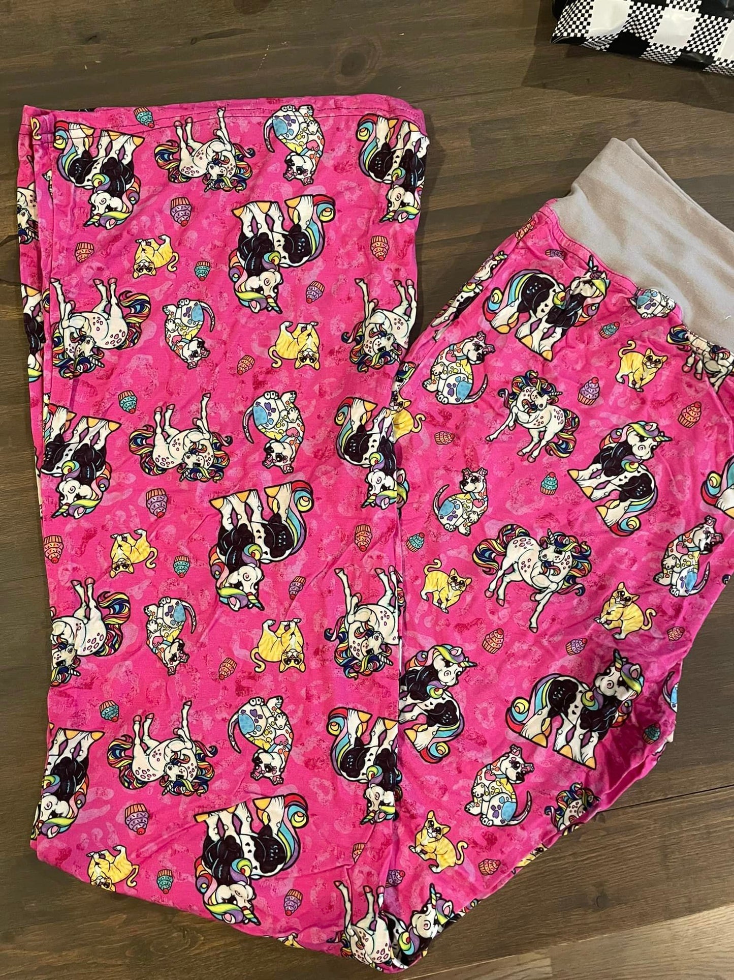 Women Rainbow Animal Bamboo Pajama Bottoms